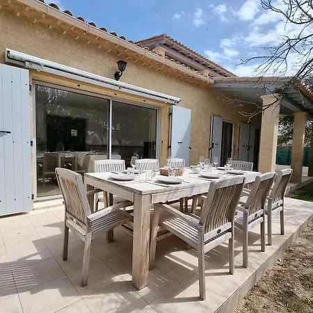 Jardin-duzes Villa